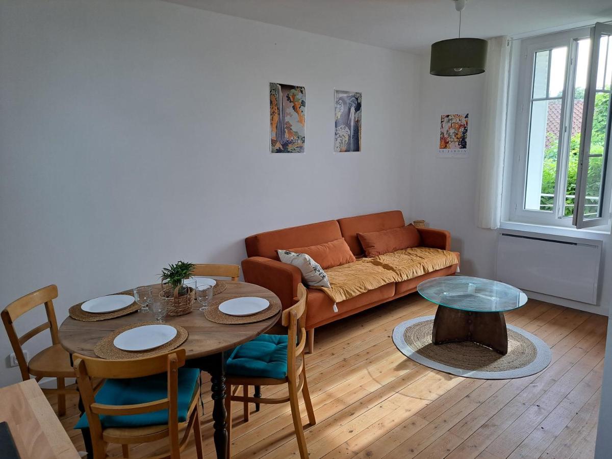 Appartement Calme Dans Maisonnette Graulhet Exterior photo
